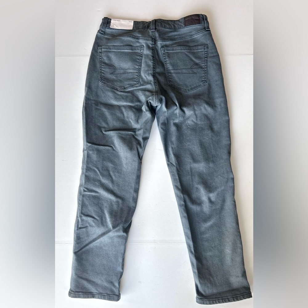 🍒(A464) NWT American Eagle Mom Jean Stretch. Dark Gray. Size: 6/28W Short - Picture 4 of 13